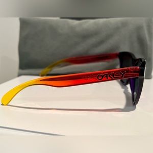 Oakley Frogskins Sunglasses